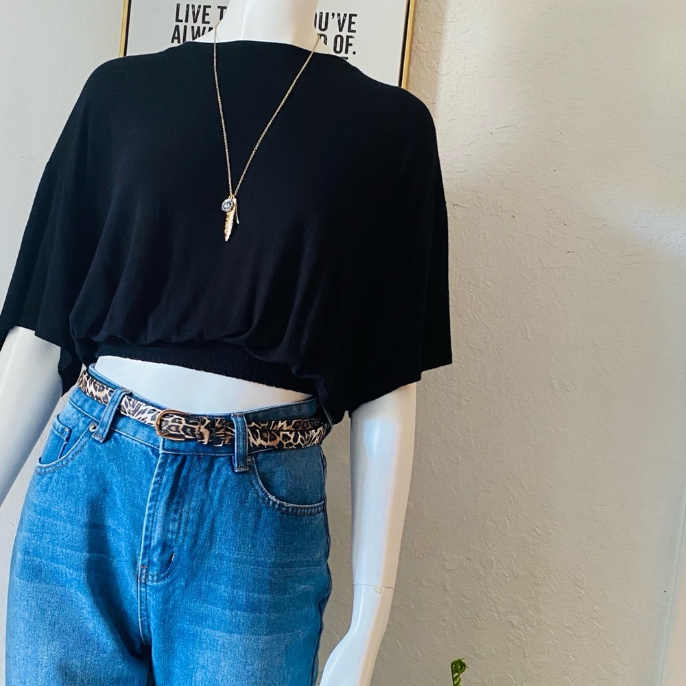 Black crop top